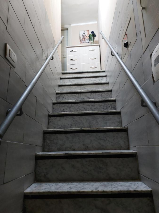 Masaniello'S House Apartment เนเปิลส์ ภายนอก รูปภาพ