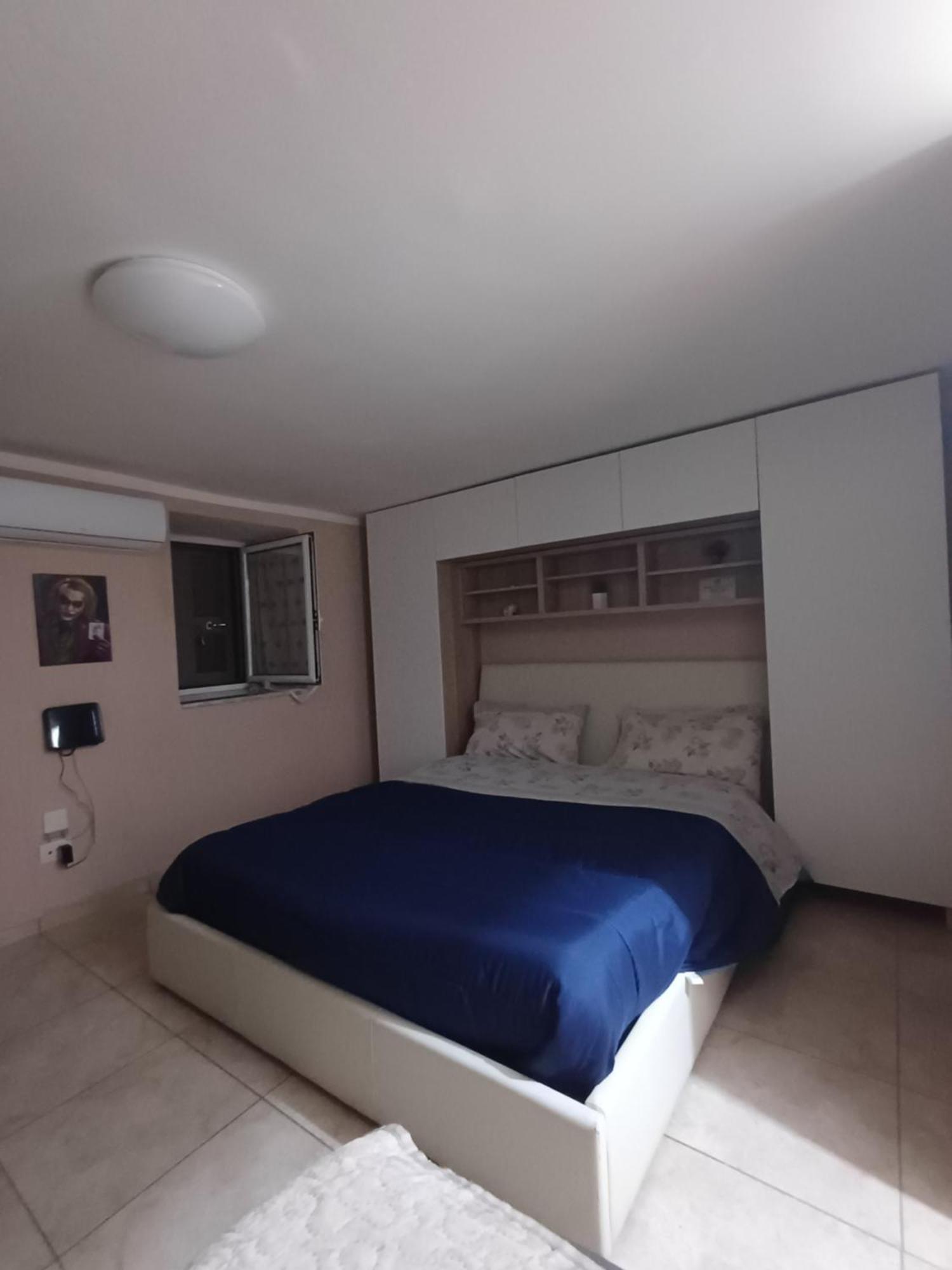 Masaniello'S House Apartment เนเปิลส์ ห้อง รูปภาพ