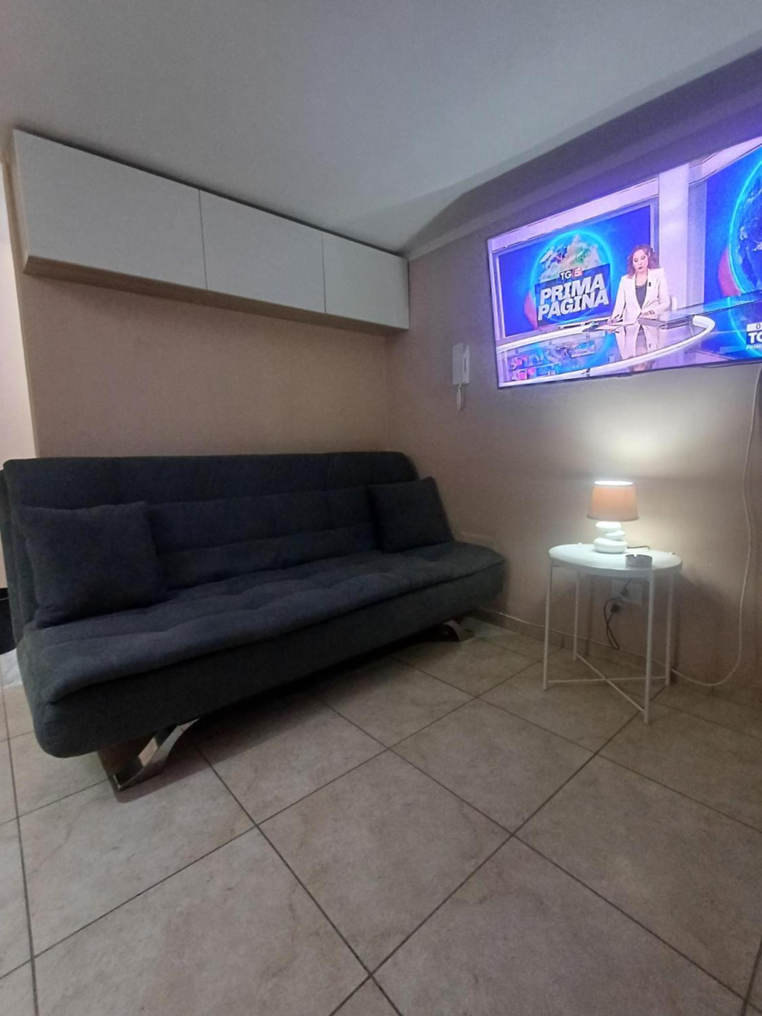 Masaniello'S House Apartment เนเปิลส์ ภายนอก รูปภาพ