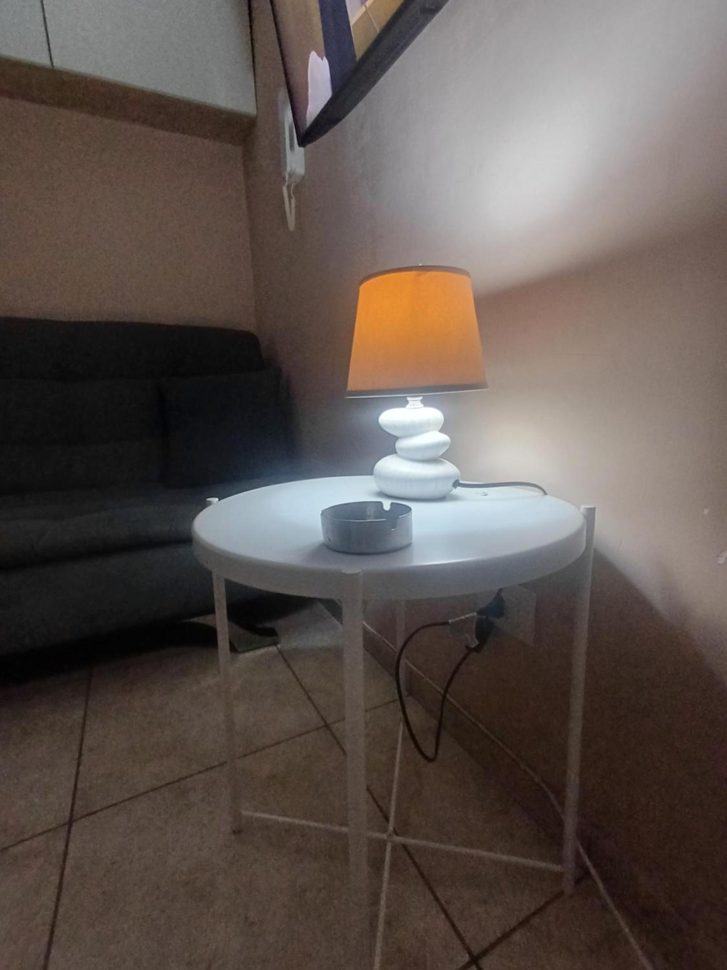 Masaniello'S House Apartment เนเปิลส์ ภายนอก รูปภาพ